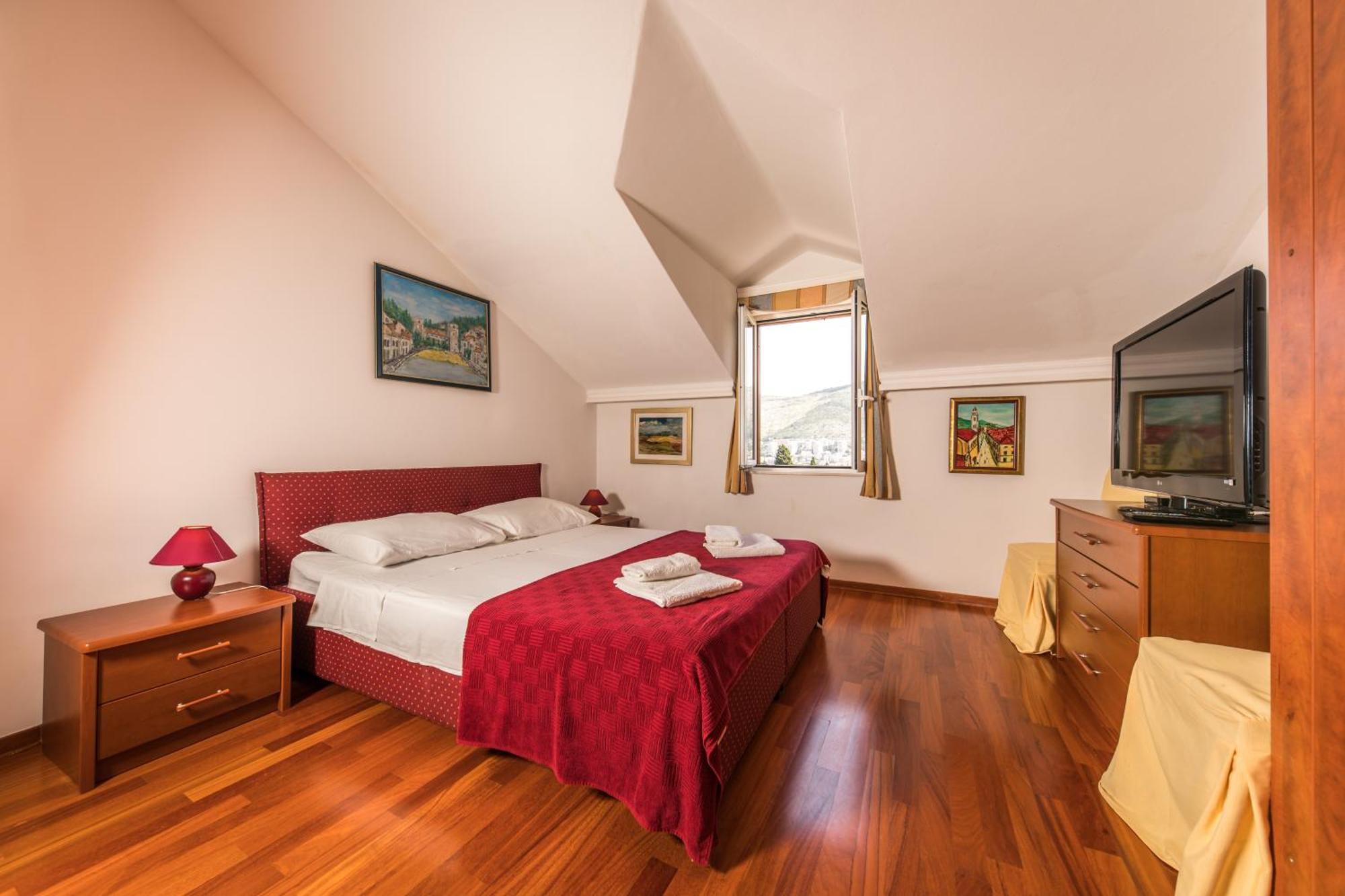Holiday Home Lapad Beach Royal ドゥブロブニク エクステリア 写真